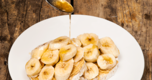 Protein Rice Cakes with Bananas